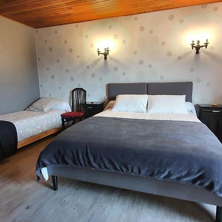 Anchenoncourt-et-Chazel La Grange Des Roches Roses Bed & Breakfast エクステリア 写真